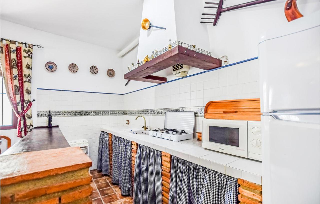3 Bedroom Awesome Home In ルテ エクステリア 写真
