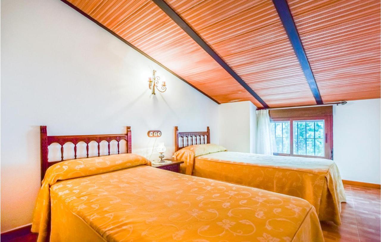 3 Bedroom Awesome Home In ルテ エクステリア 写真